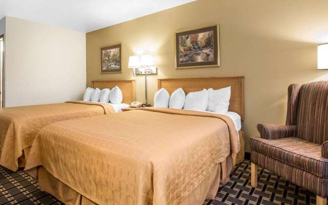 Quality Inn Mauston I-90