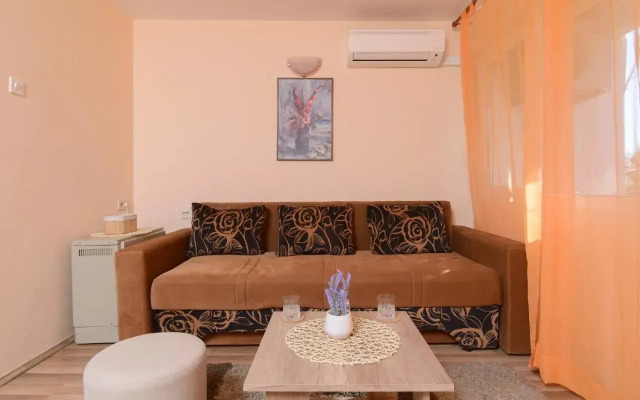 Ante Apartment