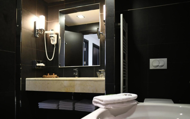 Admiral Grand Hotel