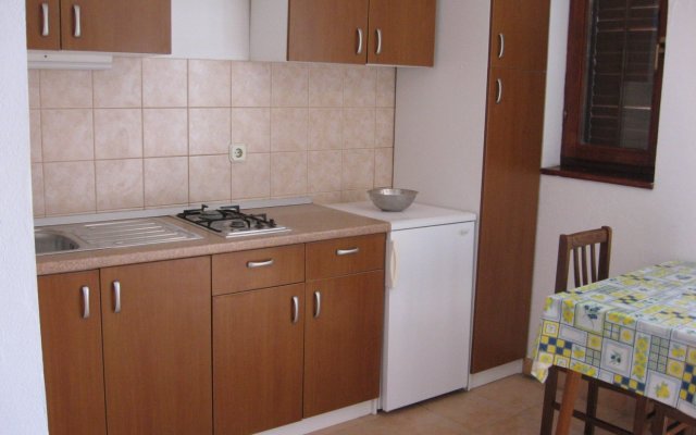 Apartment Nives - great location: A7 Novalja, Island Pag