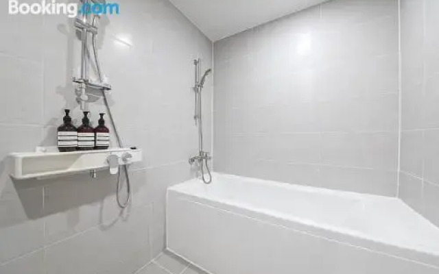 Busan Seomyeon Hotel 25H 1