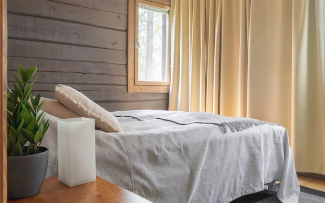 Comfy Cabin in Tahko  with Hot Tub. Private Sauna