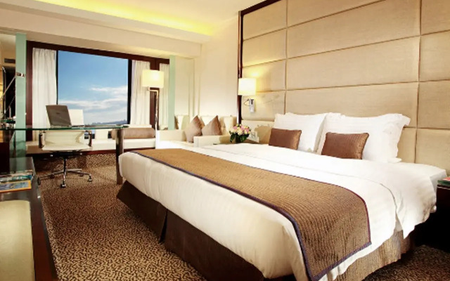 Regal Kowloon Hotel