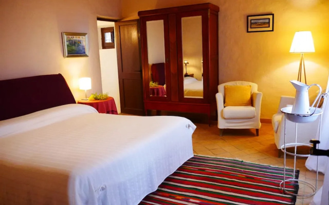 Hotel Castell de Gimenelles