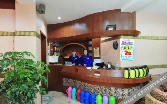Tiange Theme Hotel (Jianzhong Branch)