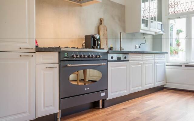 Charming Family Apartment