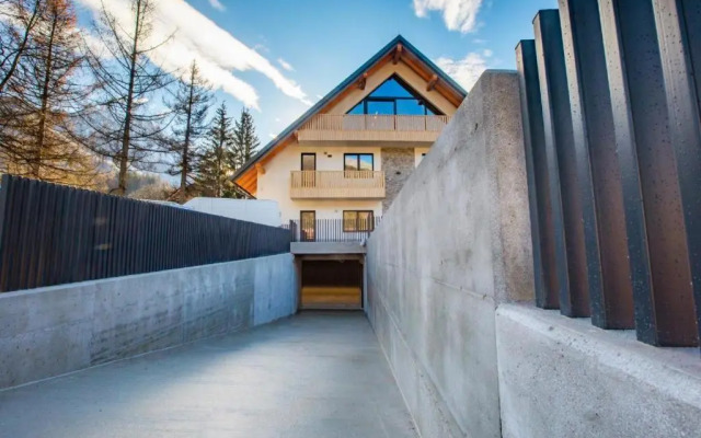 Vila Mojca Apartma Eva-Neža, Kranjska Gora (center)