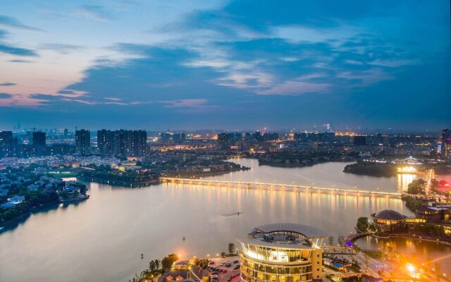 Golden Eagle Summit Hotel Nanjing China