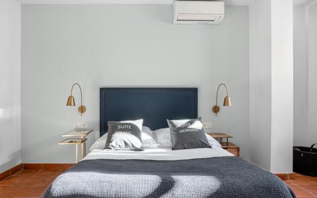Limehome Granada Calle Sta. Ana