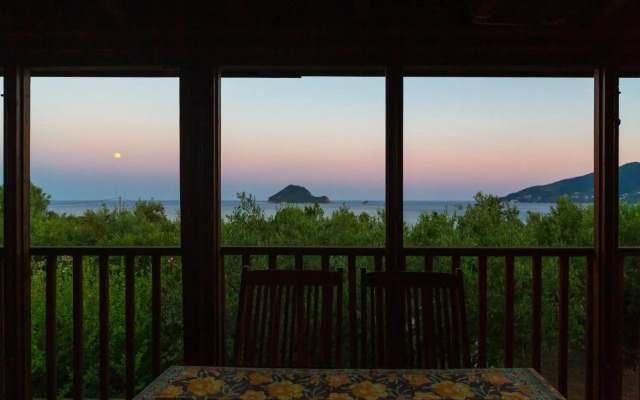Villa Anta house by the sea