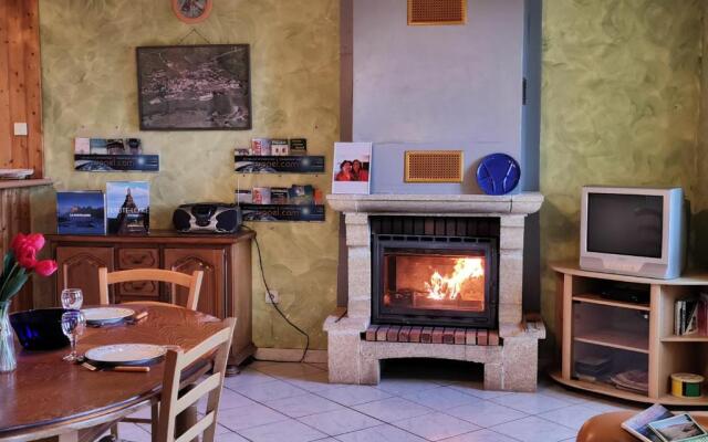 Gîte Les Estables, 3 pièces, 6 personnes - FR-1-582-148