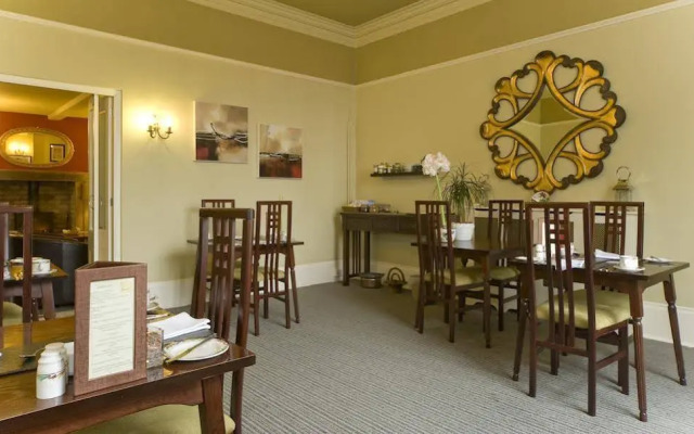 17 Burgate