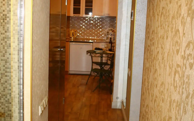 MGA Hostel & Tours