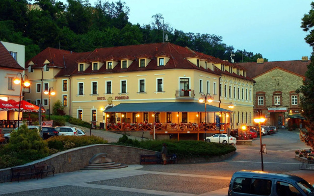Hotel Podhrad