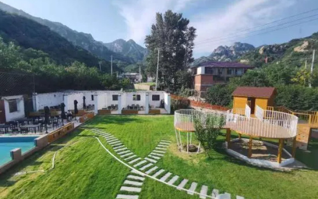 Beijing Beishan Pottery Garden (Yogu Shentan Store)