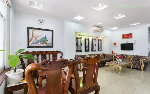 OYO 130 Tuan Long Hotel