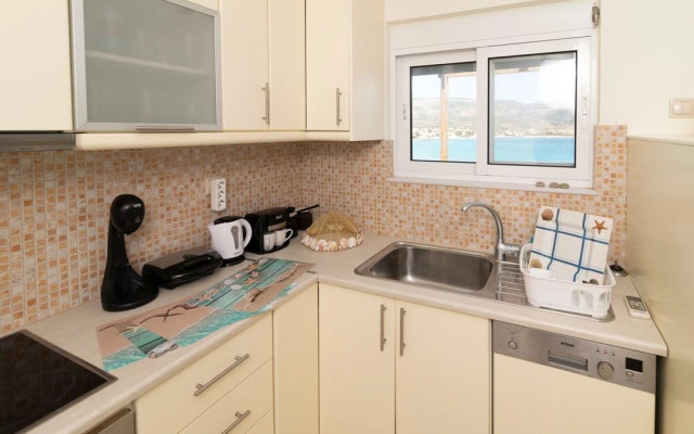 SeaView Flat Near the Beach