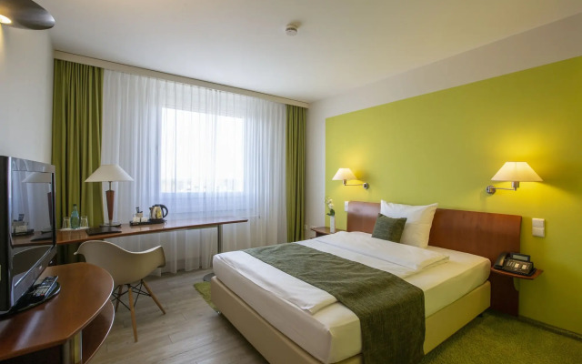 Globana Airport Hotel
