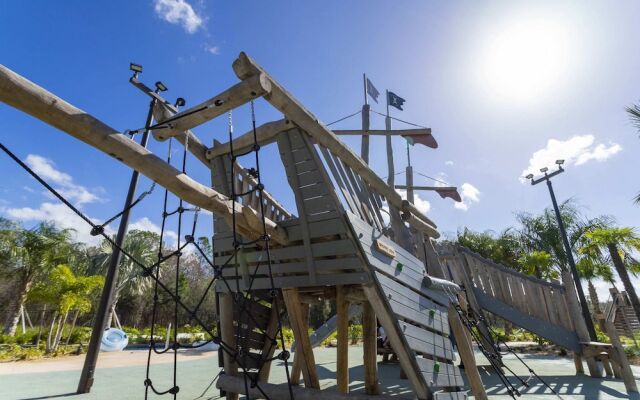 Wonderful 4Bd | Pool |Close To Disney | 2669