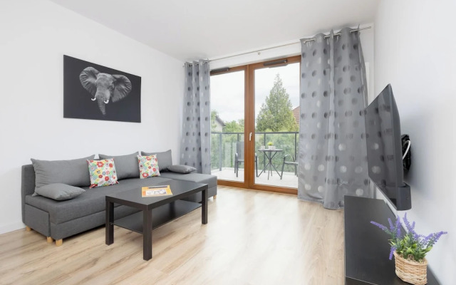 Workspace With Parking by Renters