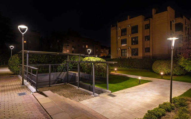 Premium Accomodation in La Rosaleda - Madrid