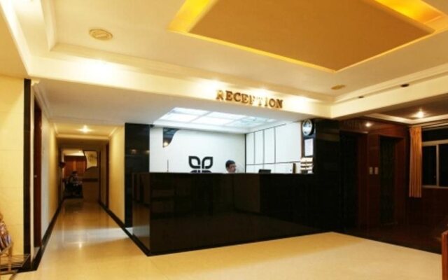 HOTEL PRUDENT - Vadodra
