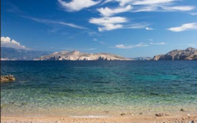 Guest House Villa Baska