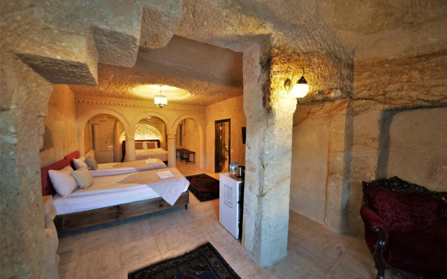 Dedeli Konak Cave Hotel