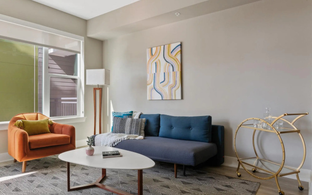 Denver | Fabulous 1BD/1BA Riverfront Apartment