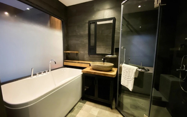 CHECK inn Phnom Penh BKK 1