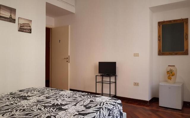 Myomax Guesthouse
