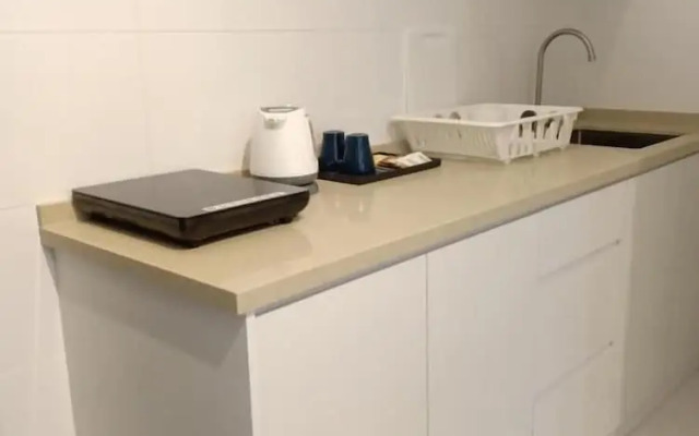 The Horizon by MyKey