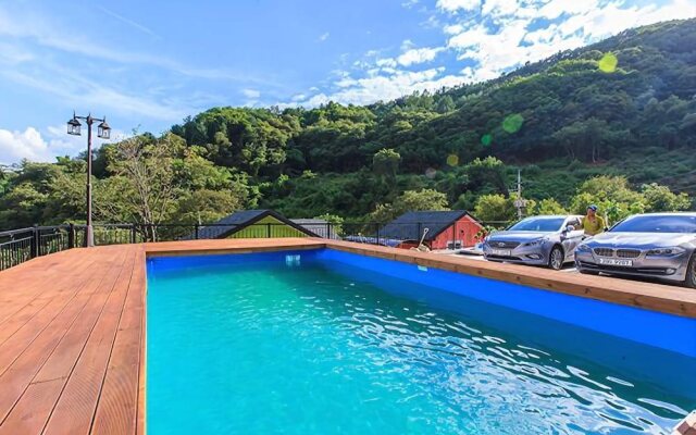 Gapyeong High Moon Village Pension