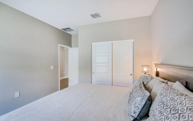 Maricopa Home w/ Yard - 1 Mi to Harrahs Casino!