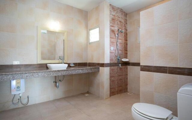 Thara Cholapruek Resort - SHA Extra Plus