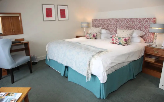 Burts Hotel