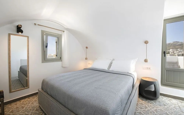 AVAL All Suite
