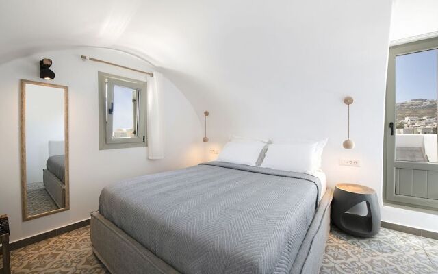 AVAL All Suite