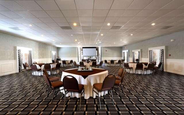 DoubleTree Suites by Hilton Tucson Airport