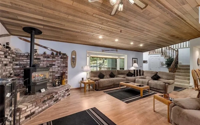 Panhandle - 3 Br Home