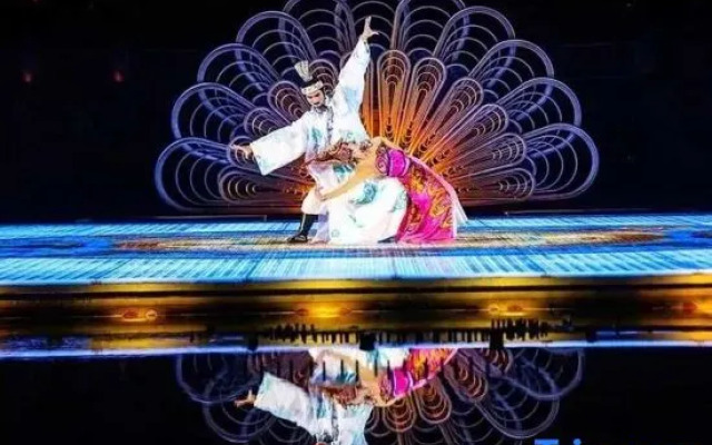 Terracotta Army Theme Apartment