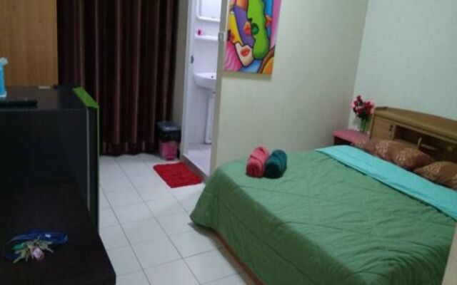 Katty Room for Rent