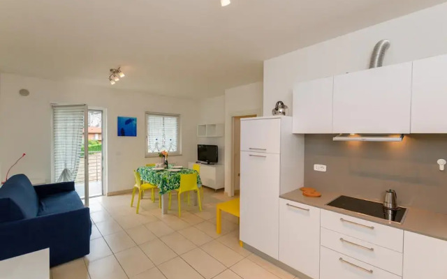 Torbole Relax Pool Balcony Apartment 2