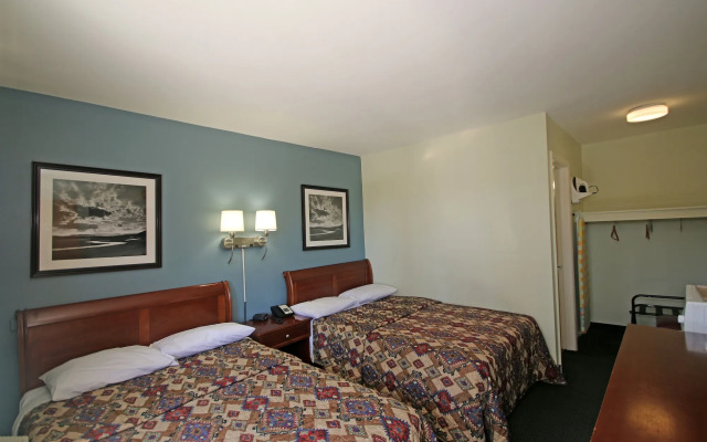 Royal Inn Charlotte Airport Hotel
