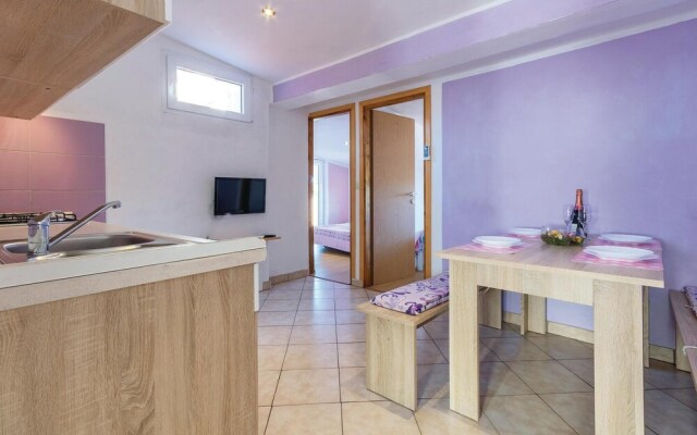 Awesome Home in Medulin With Wifi and 2 Bedrooms