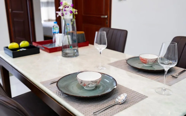 Scenic Valley By Dhome