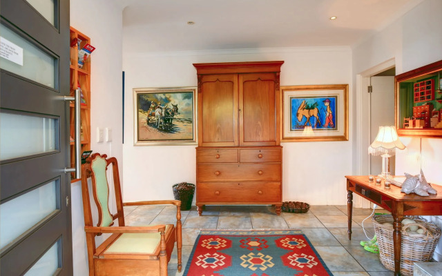 Linkside 2 Guest House