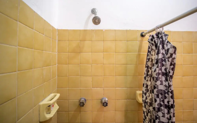 OYO Hotel Arena Surf