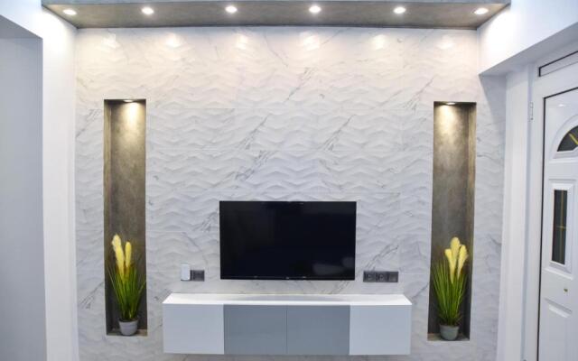 La Perla Apartment 2