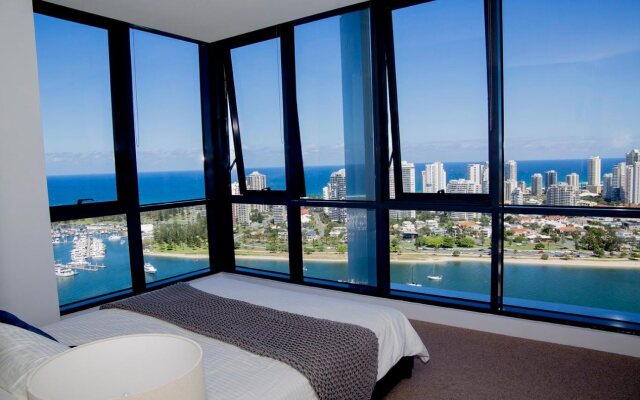 Meriton Suites Southport, Gold Coast